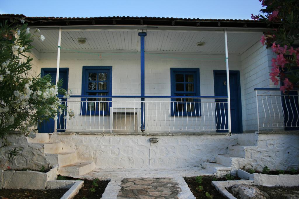 Delos Beach Hotel Kas Exterior photo